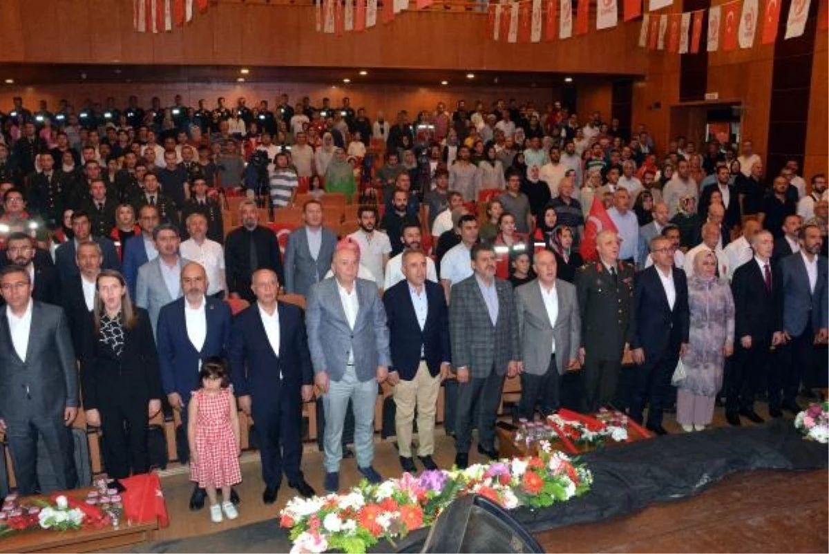 Kahramanmaraş\'ta 15 Temmuz Demokrasi ve Milli Birlik Günü Anma Programı Düzenlendi