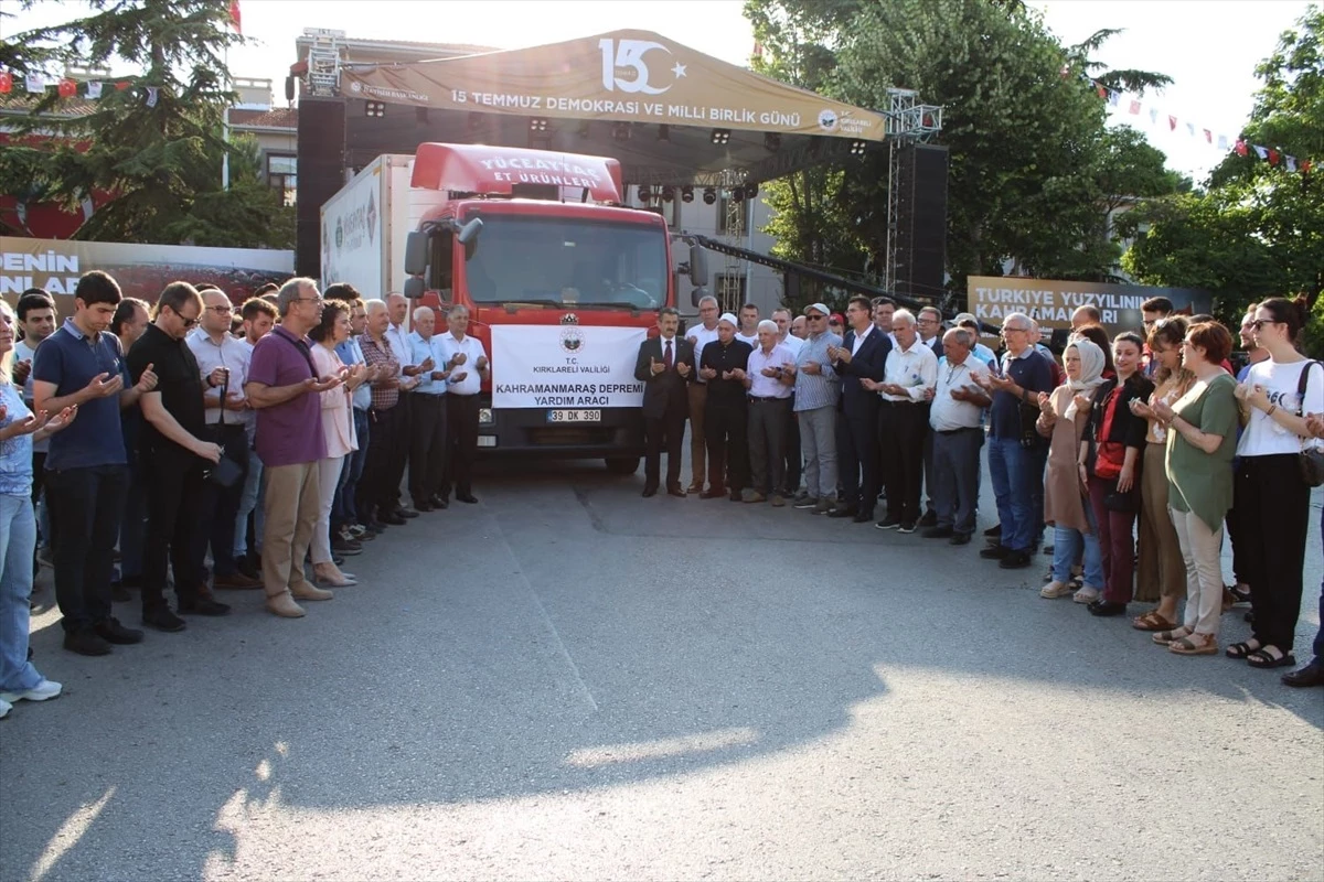 Deprem Bölgesine Yardımlar Devam Ediyor