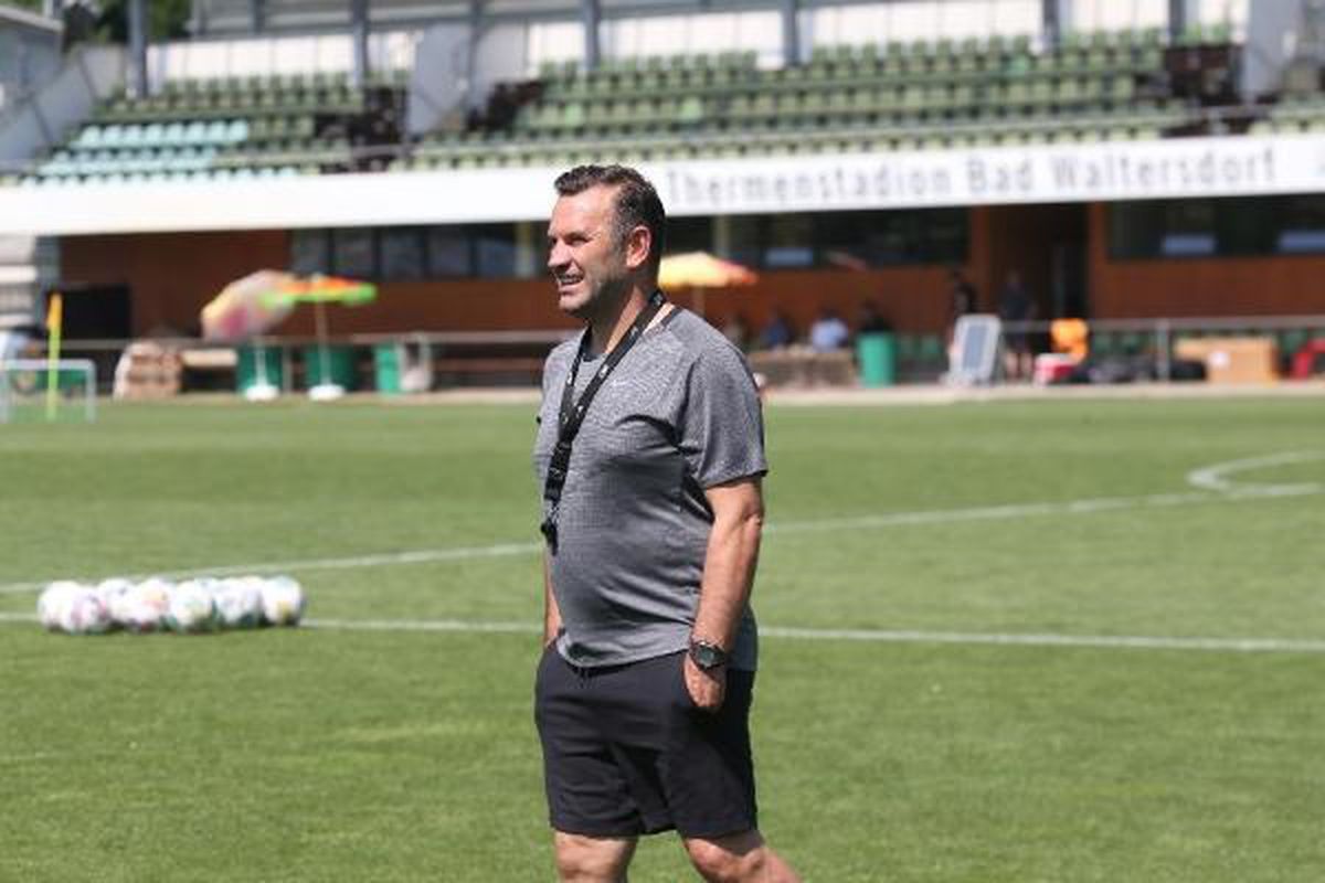 Okan Buruk: Icardi\'nin ailevi problemi var