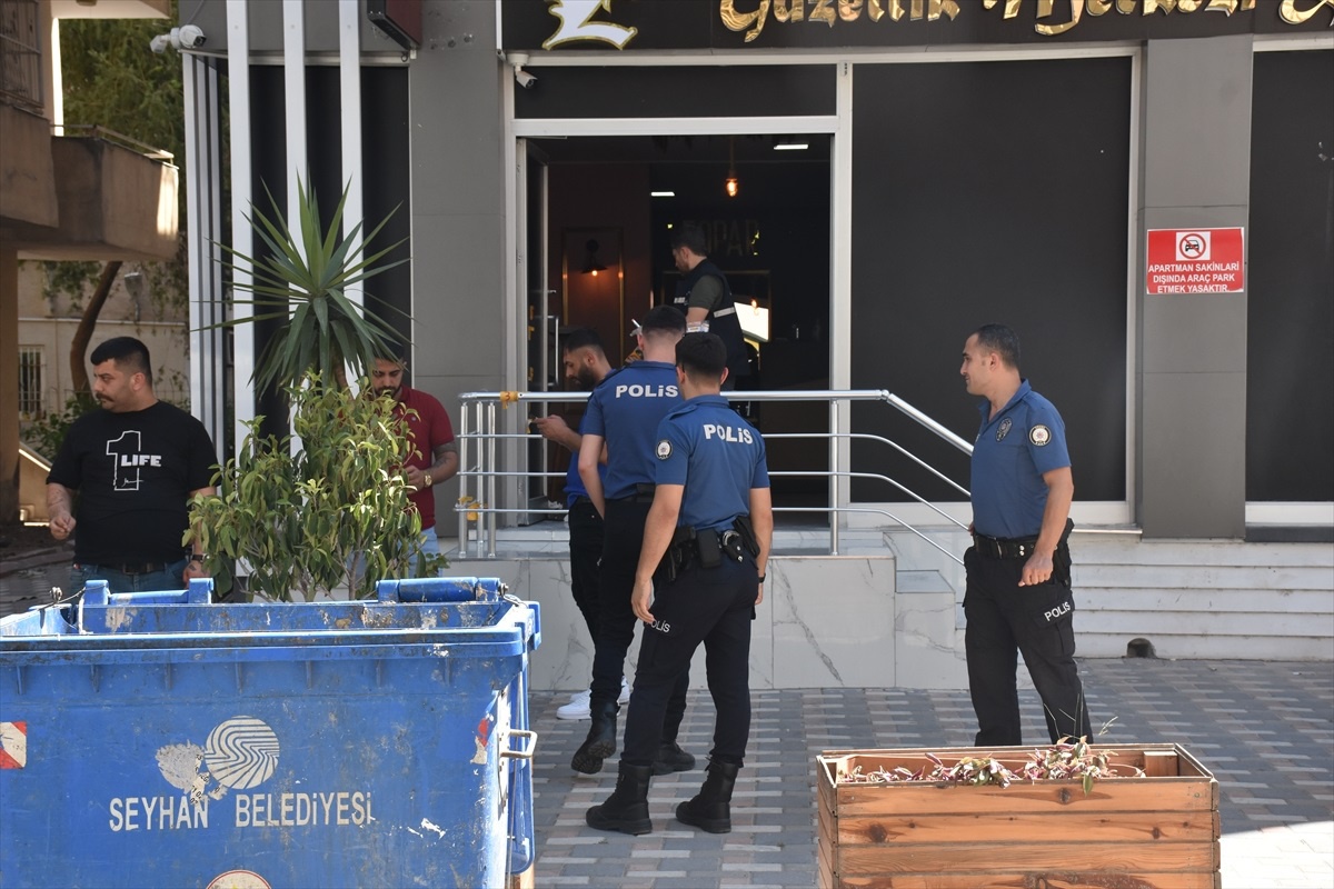 Adana\'da bir iş yerine silahlı saldırı: 2\'si kadın 4 kişi yaralandı