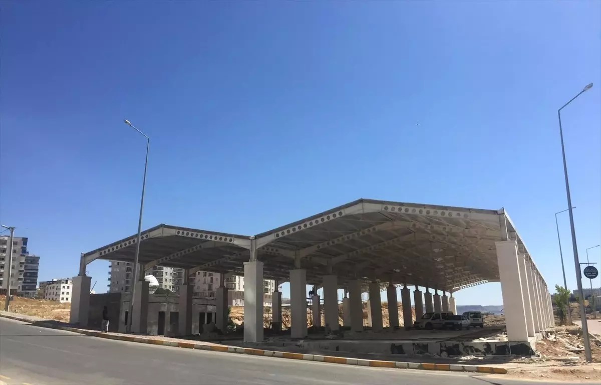Mardin\'de Kapalı Semt Pazarı İnşaatı Tamamlanıyor