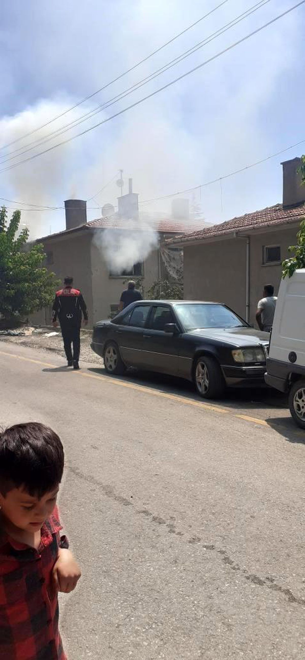 Beypazarı\'nda Elektrik Kontağından Çıkan Yangında Bir Daire Kullanılamaz Hale Geldi
