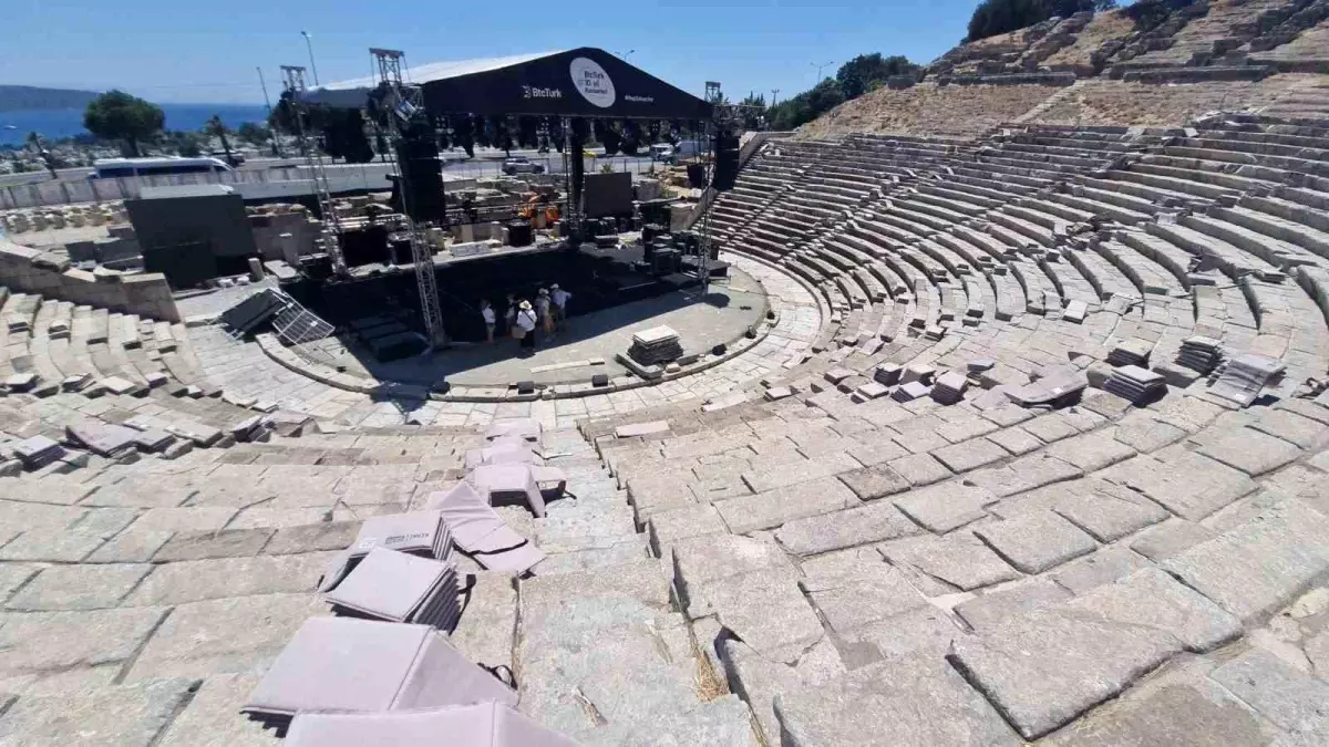 Bodrum Antik Tiyatro Konserleri Eleştirilere Neden Oluyor