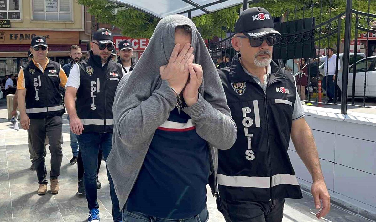 Erzincan\'da devre mülk dolandırıcılarına operasyon: 6 şüpheli adliyeye sevk edildi