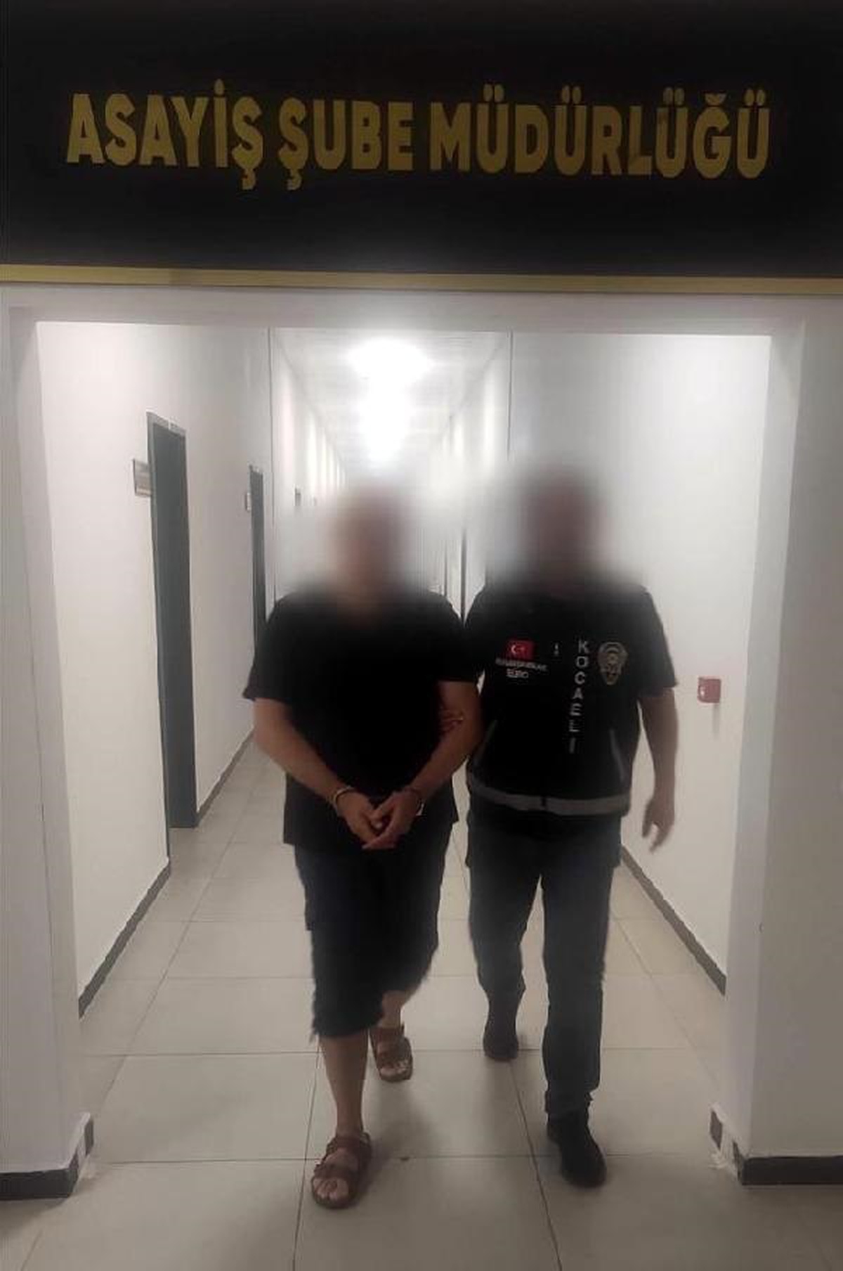 Hac ve umre bahanesiyle 100 milyon TL dolandıran firari yakalandı