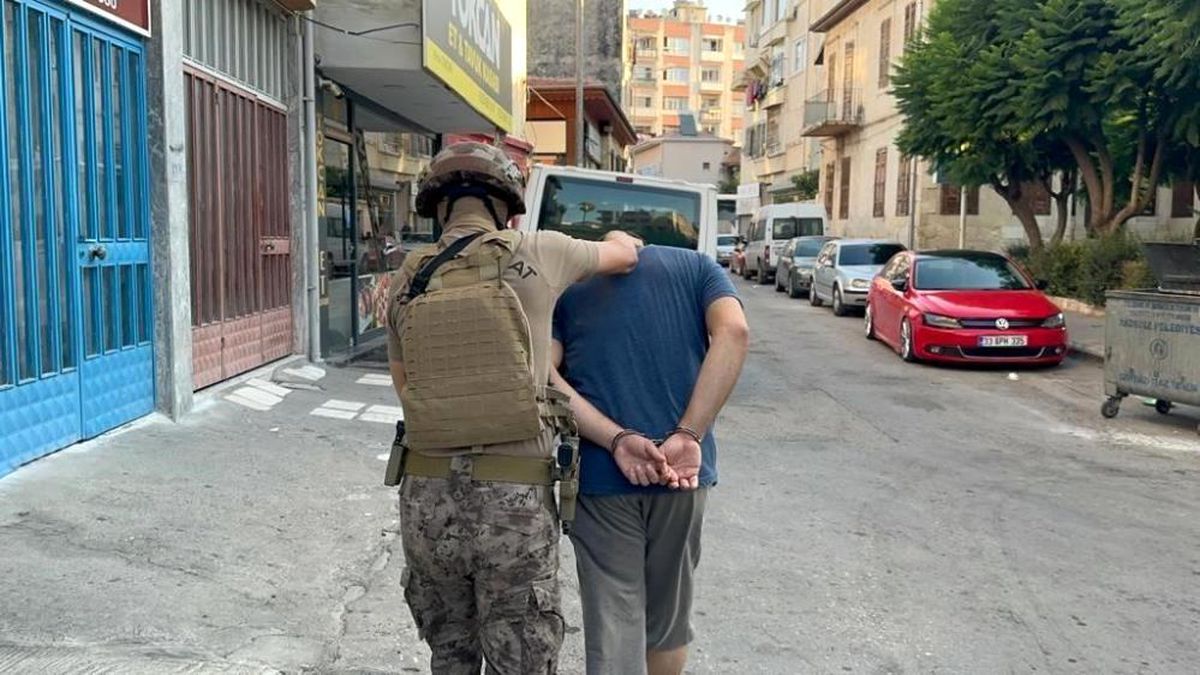 Mersin\'de DEAŞ Operasyonu: 3 Tutuklama, 2 Sınır Dışı, 1 Adli Kontrol