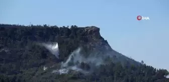 Mersin'deki orman yangınına havadan ve karadan müdahale sürüyor
