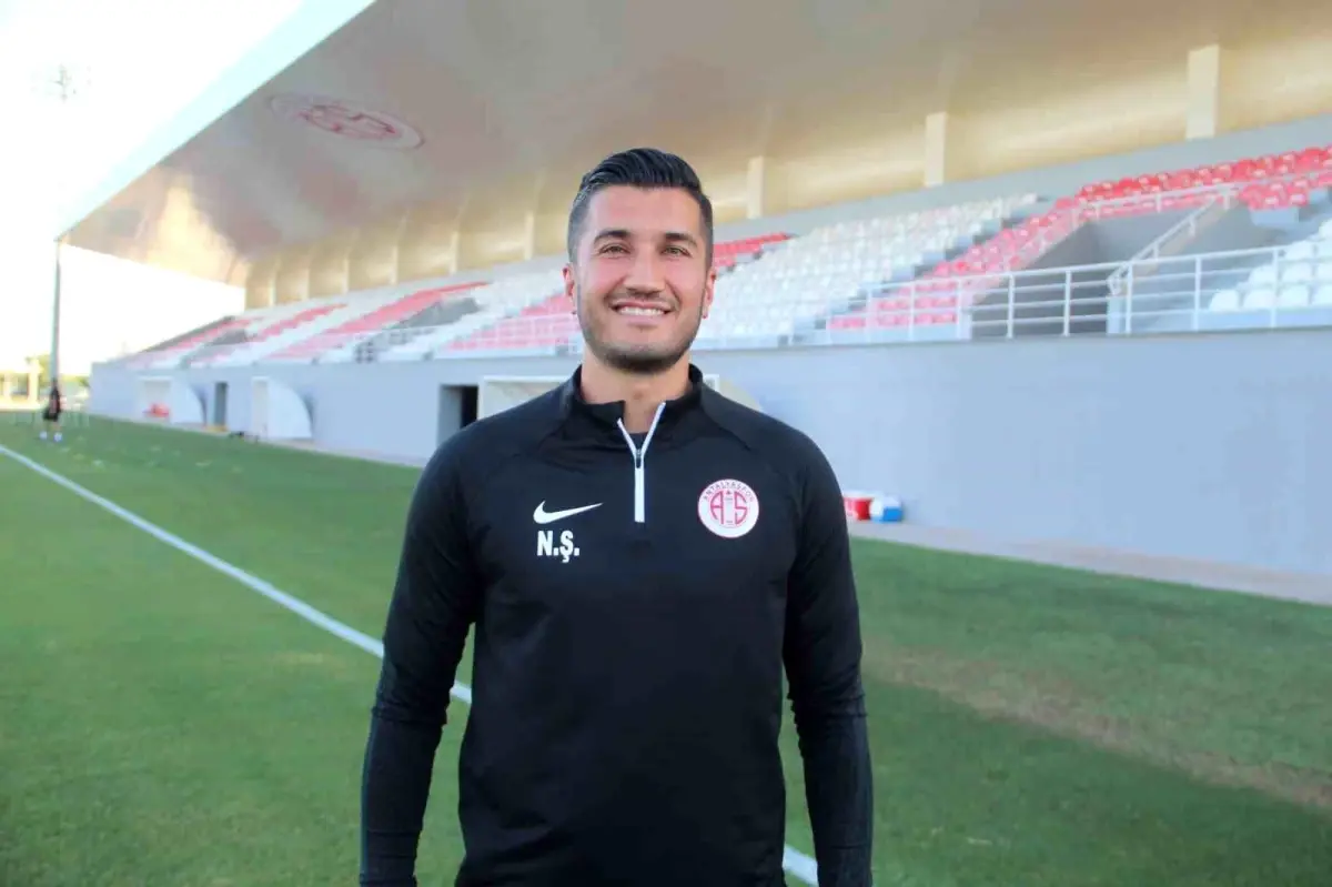 Nuri Şahin: "Arda ile gurur duyuyorum, orada tutunacaktır"