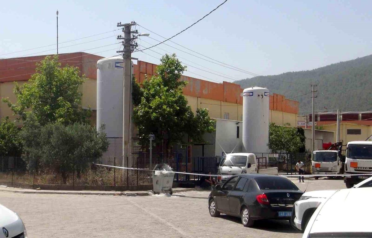 Muğla\'da Oksijen Dolum Tesisi Patlamasında 1 Kişi Hayatını Kaybetti