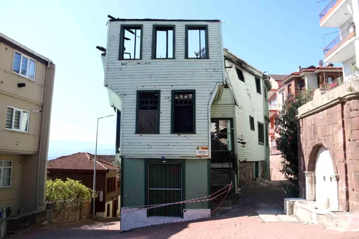 Kortel Konağı Yangın Sonrası Yeniden İnşa Ediliyor