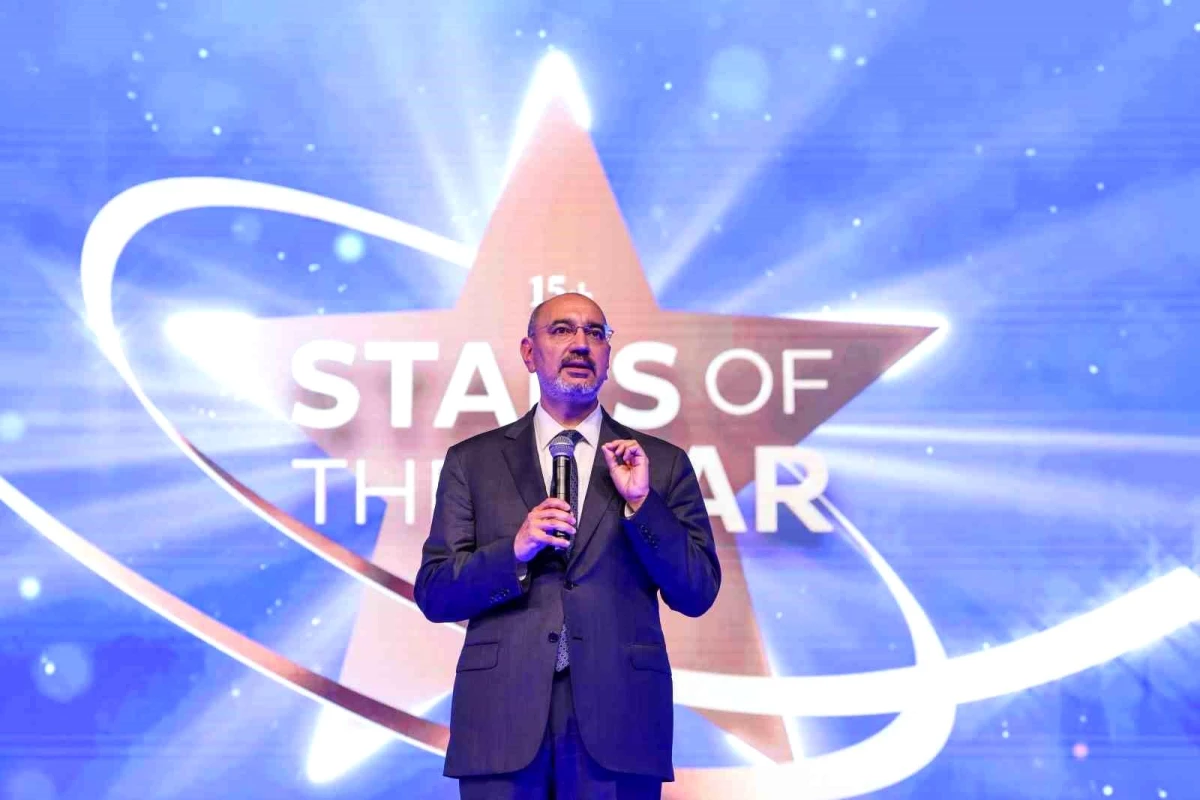 Yıldız Holding\'in Senenin Yıldızları Ödül Töreni 15. yılını kutladı