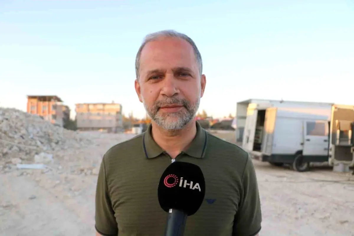 AK Parti Milletvekili Abdülkadir Özel, Sözcü TV'ye tepki gösterdi