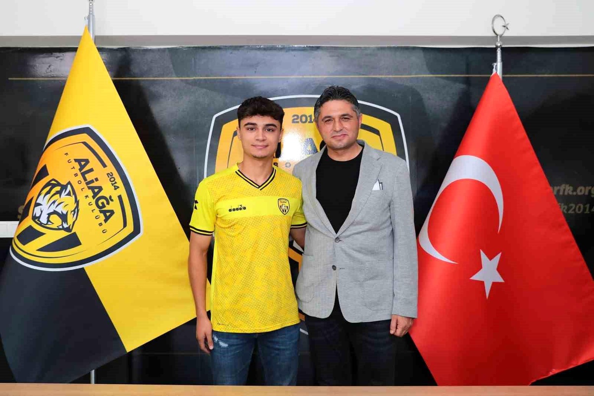 Aliağa FK, iki yeni futbolcuyu kadrosuna kattı