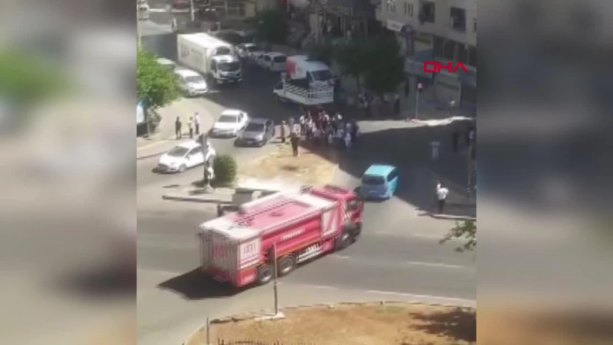 Diyarbakır\'da Elektrik Trafosunda Patlama: 2 İşçi Yaralandı