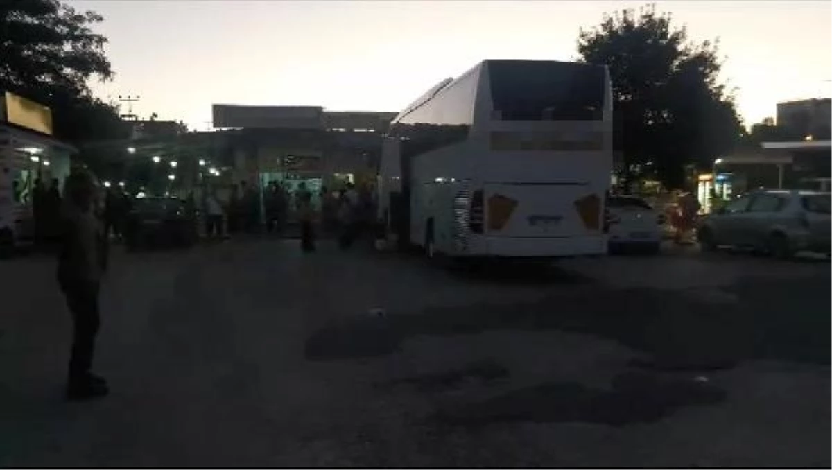 Diyarbakır\'da otobüs firması çalışanları ile esnaf arasında kavga: 3 yaralı