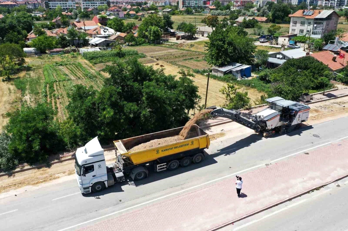 Konya\'da Kanal Caddesi\'nde Çalışmalar Devam Ediyor