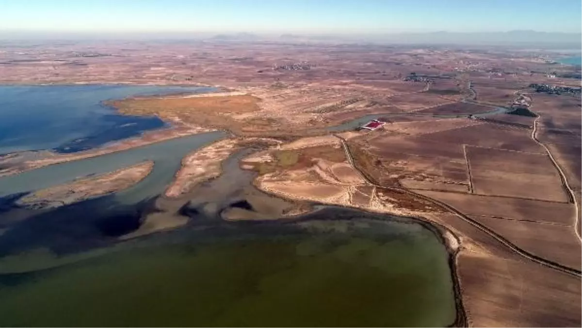 Akyatan Lagünü\'nde Balık Çiftliği Nedeniyle Kirlilik İddiası