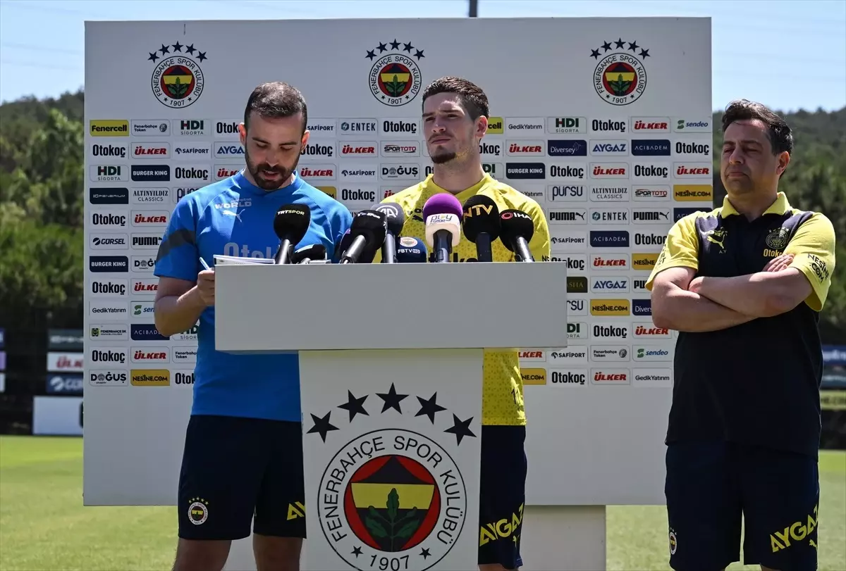 Ryan Kent, Fenerbahçe\'ye şampiyonluklar yaşamak için geldi Açıklaması