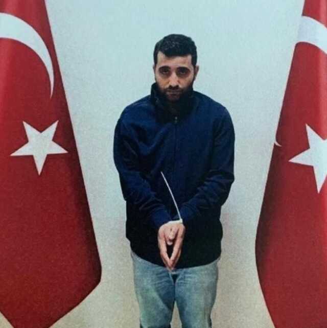 Son Dakika: Kayseri'de 15 askerin şehit olduğu terör saldırısı davasında 4 sanığa 15'er kez ağırlaştırılmış müebbet hapis cezası verildi Son Dakika: Kayseri'de 15 askerin şehit olduğu terör saldırısı davasında 4 sanığa 15'er kez ağırlaştırılmış müebbet hapis cezası verildi