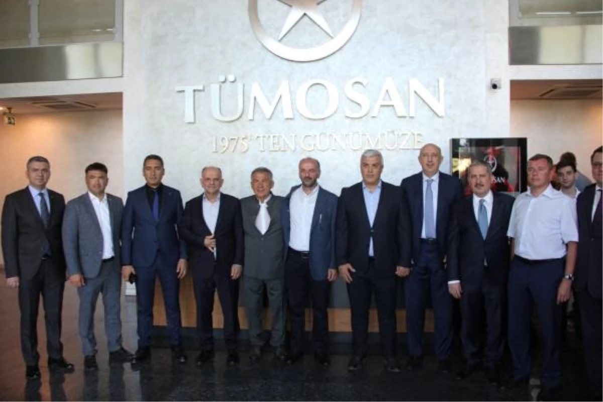 Tataristan Cumhurbaşkanı TÜMOSAN Fabrikasını Ziyaret Etti