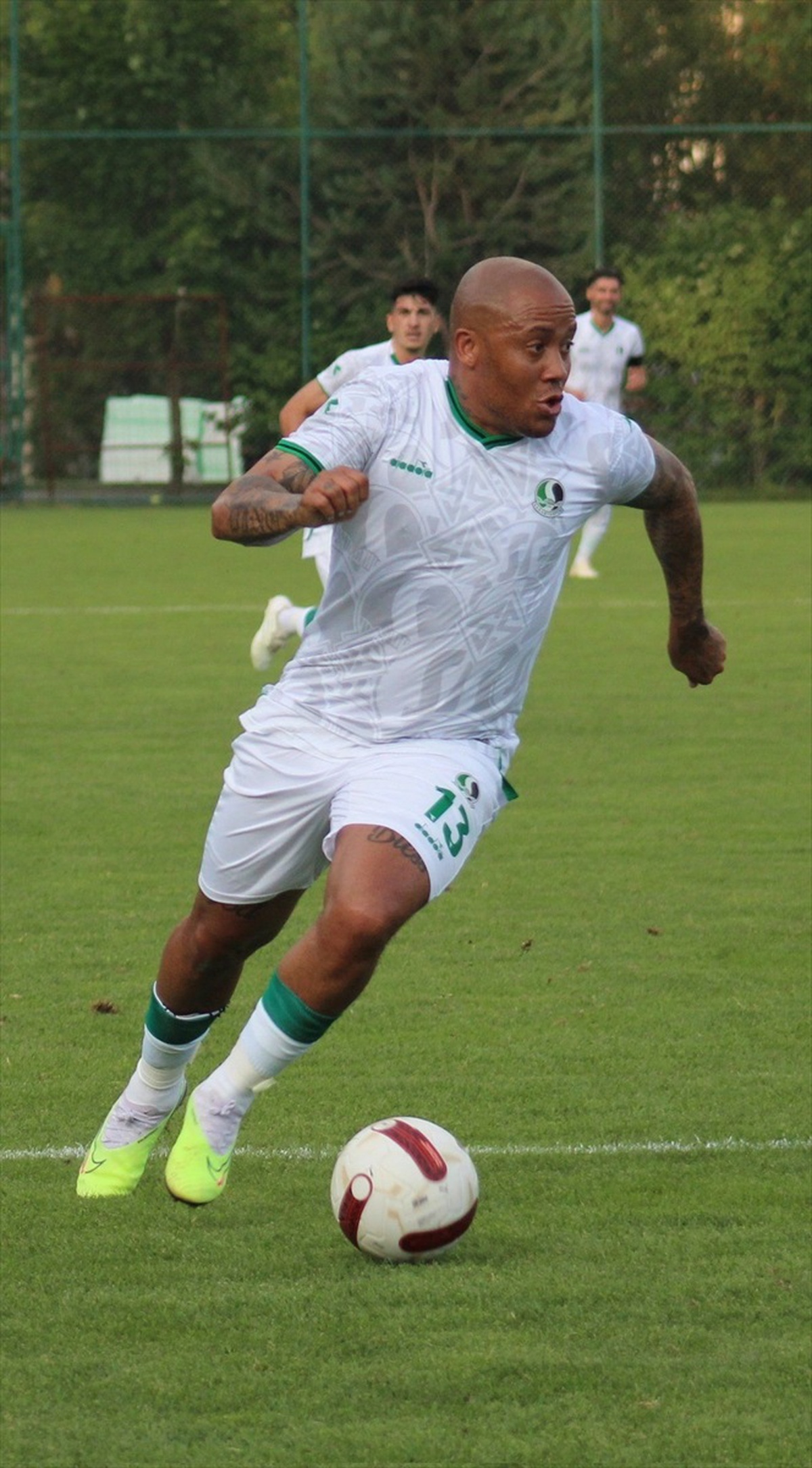 Teksüt Bandırmaspor, Sakaryaspor\'u 1-0 mağlup etti