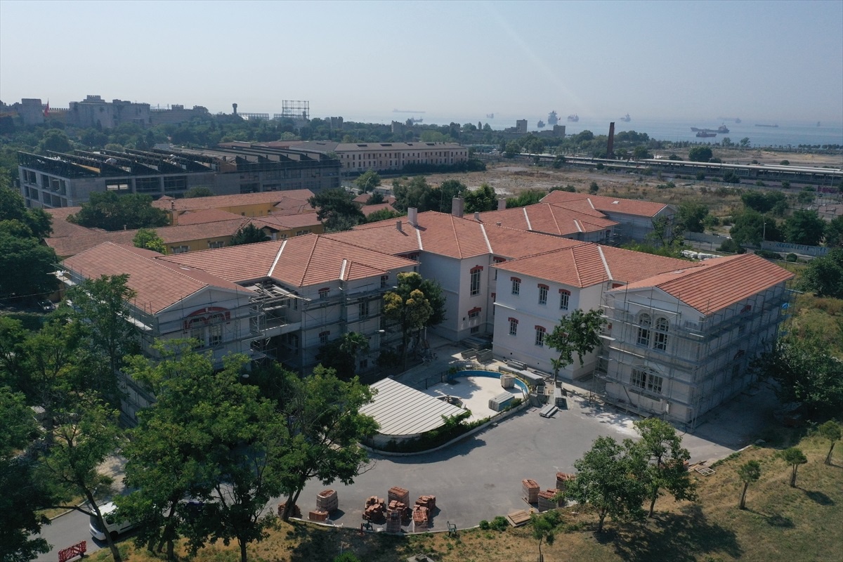 Zeytinburnu\'ndaki Balıklı Rum Hastanesi Yangın Sonrası Yeniden Açılacak