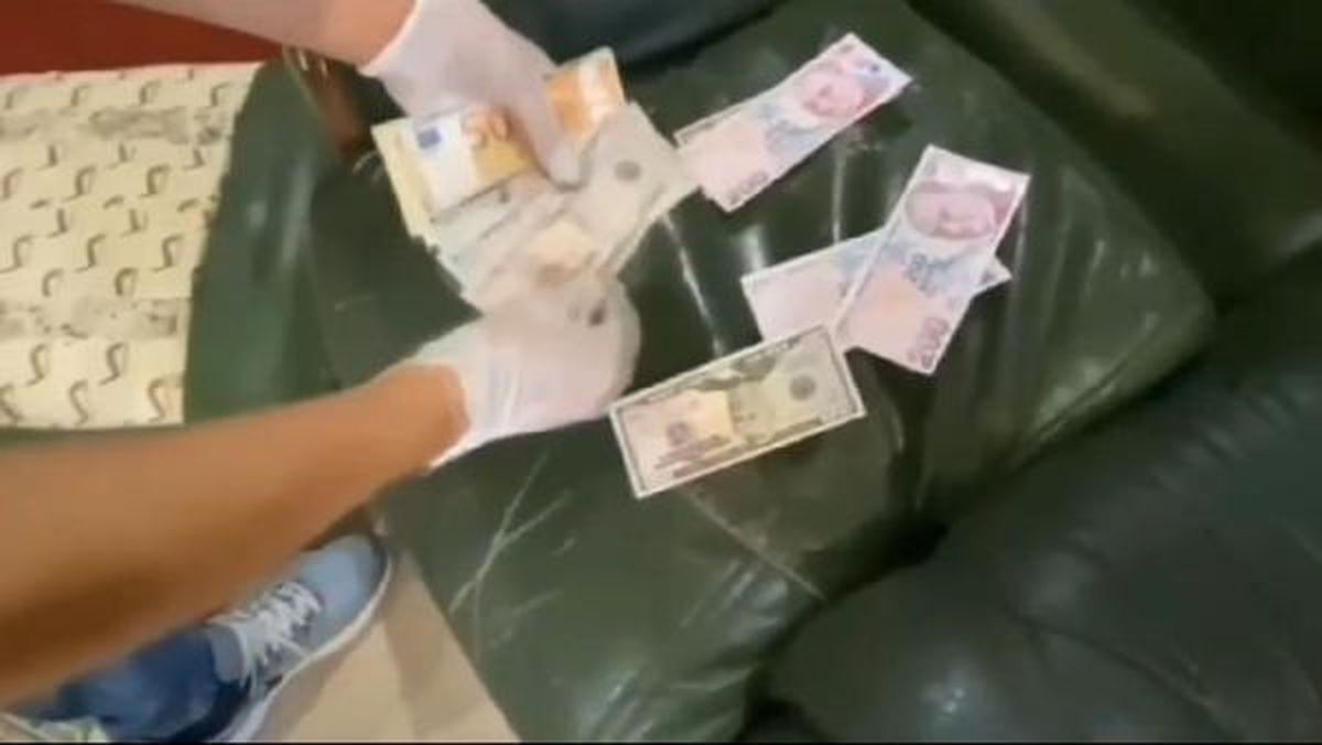 Bağcılar\'da Sahtecilik Operasyonu: 98 Bin Dolar ve 198 Bin Lira Ele Geçirildi
