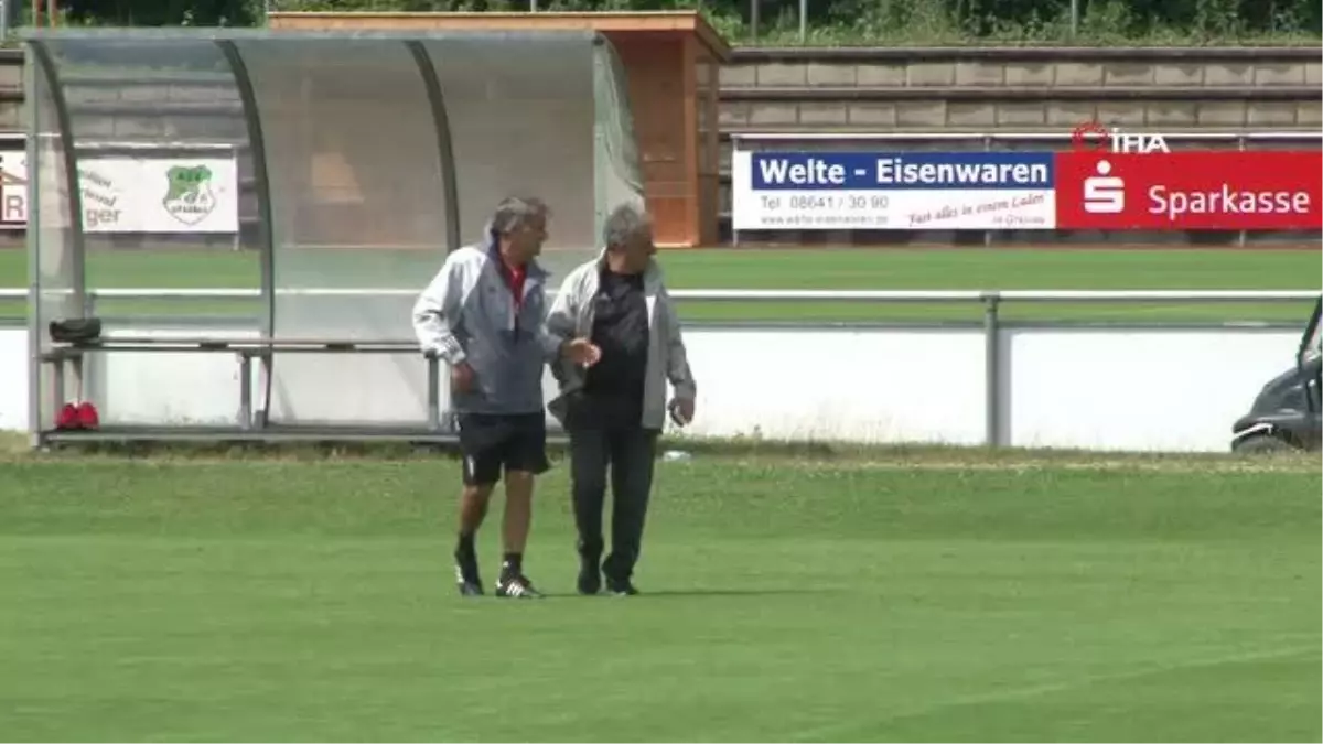 Beşiktaş Başkanı Ahmet Nur Çebi'den taraftara mesaj