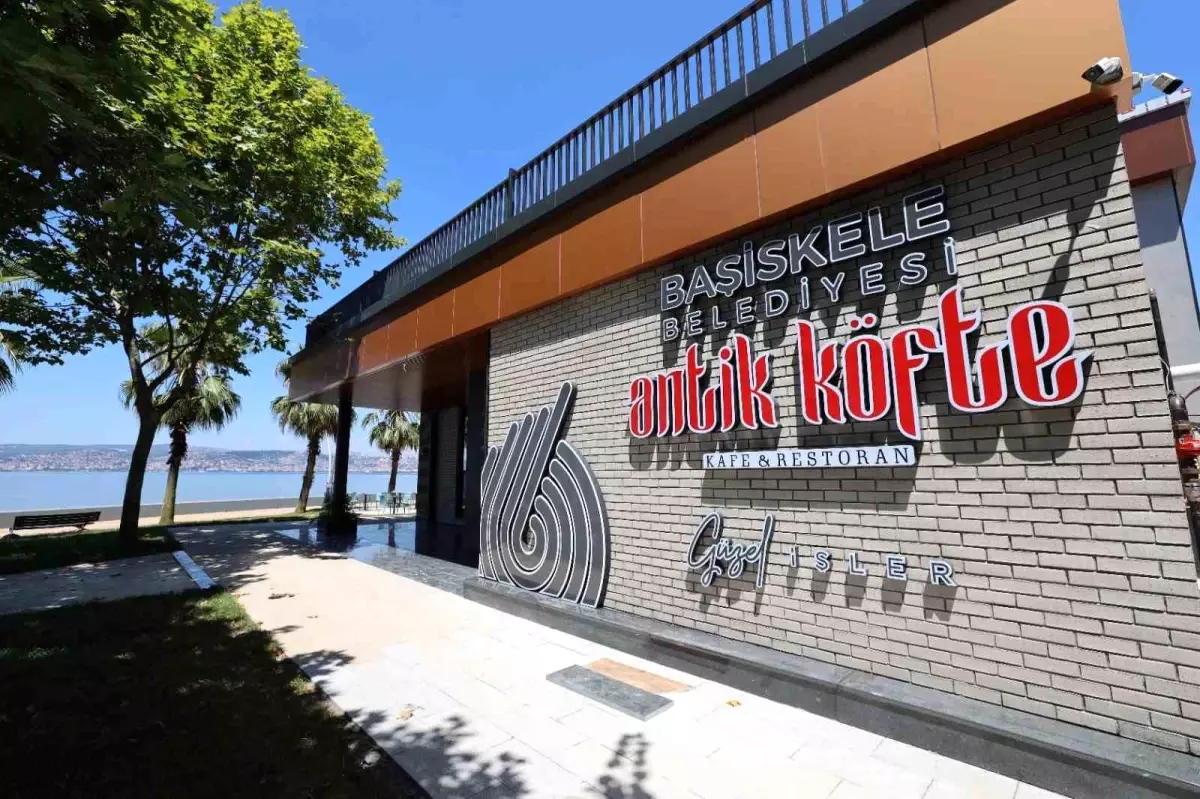 Başiskele Belediyesi Antik Köfte Kafe & Restoran Açıldı