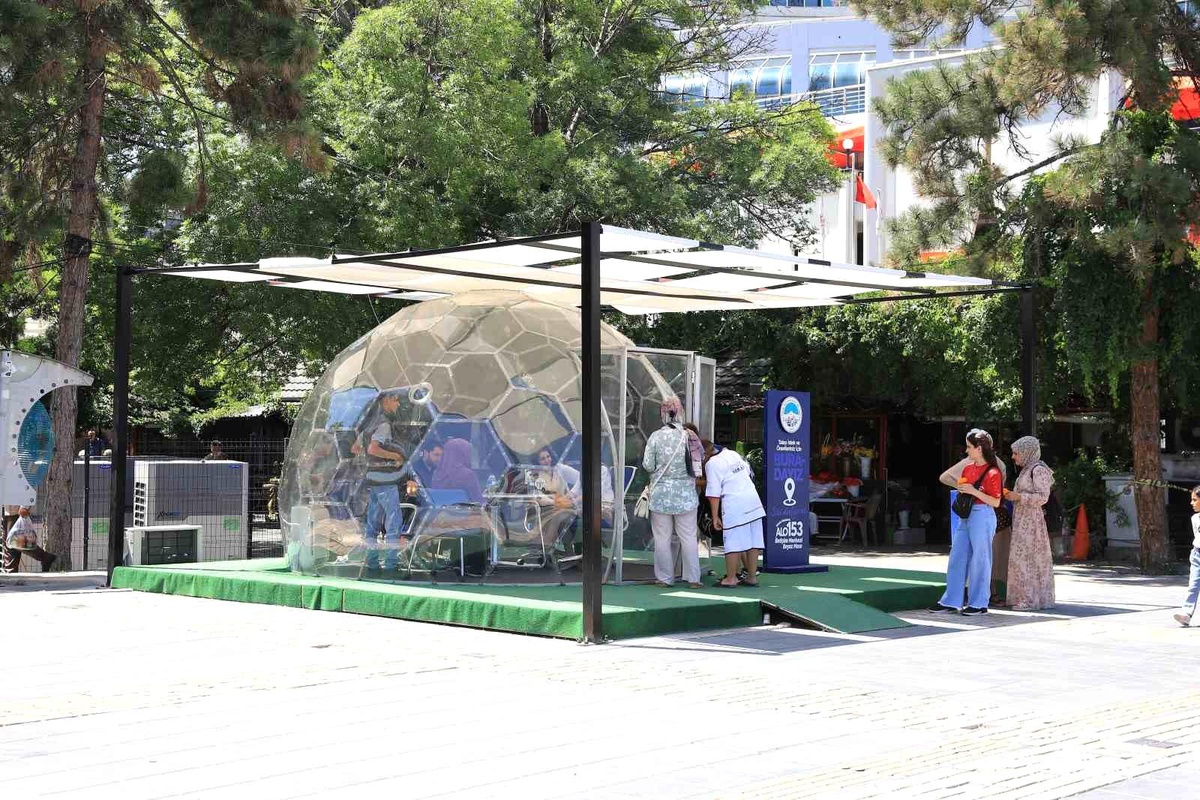 Kayseri Büyükşehir Belediyesi İletişim Küresi Vatandaşların İstek ve Önerilerine Hızlı Çözüm Sağlıyor
