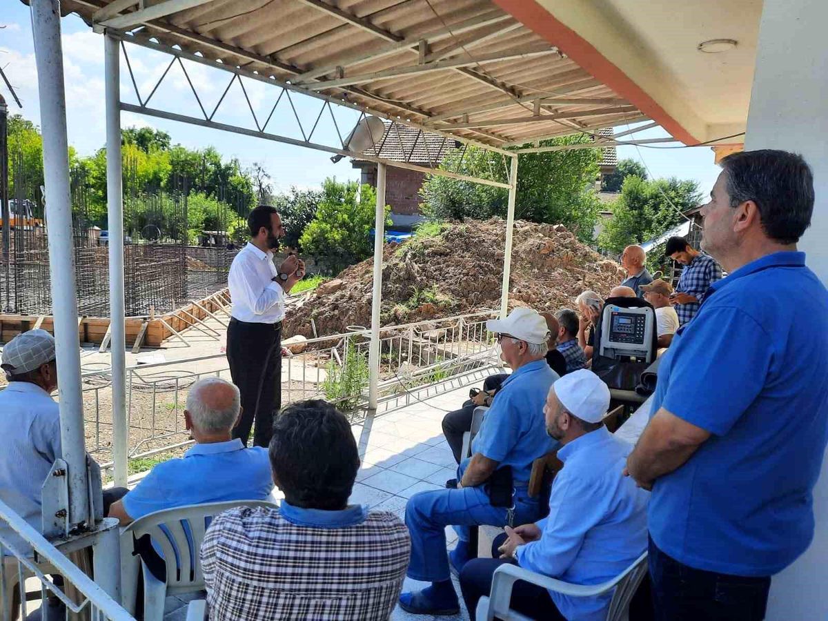 Düzce\'de deprem sonrası yıkılan Sarayyeri Camii yeniden yapılacak