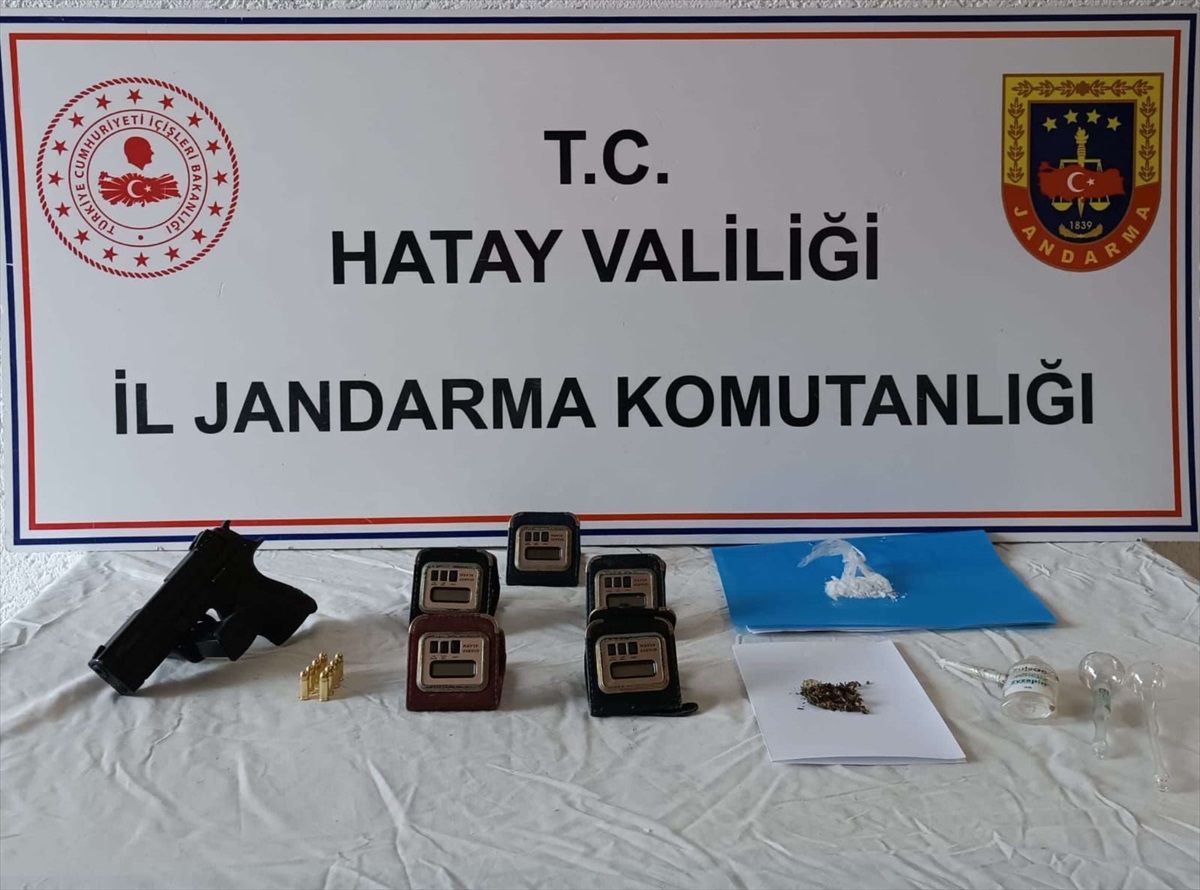 Hatay\'da uyuşturucu operasyonu: 2 şüpheli gözaltına alındı