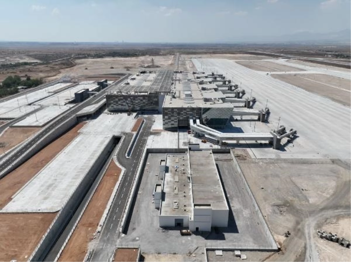 Cumhurbaşkanı Erdoğan, Ercan Havalimanı\'nın açılışını yapacak