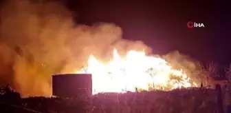 Manisa'da 15 bin balya saman alev alev yandı