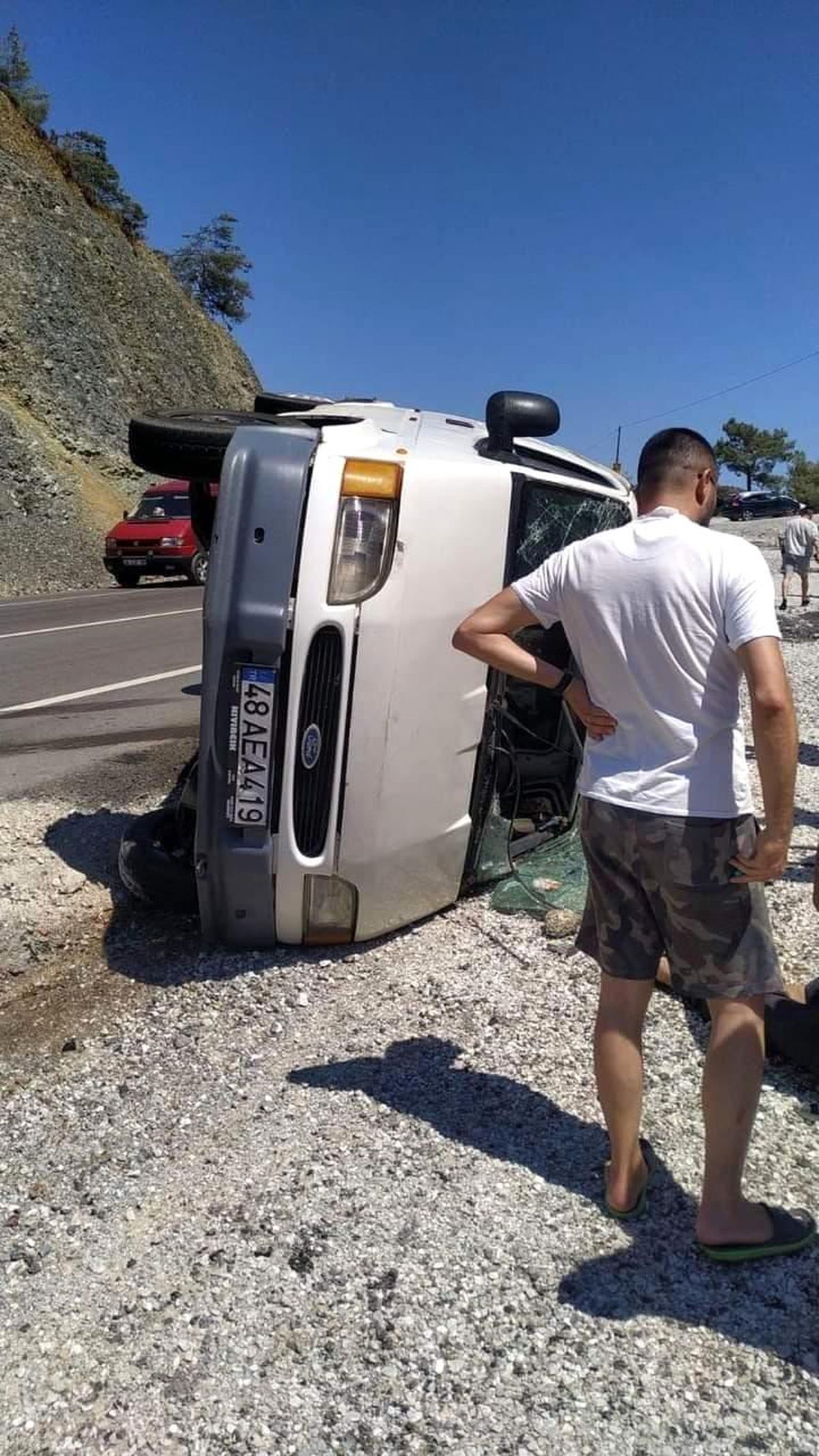 Marmaris\'te trafik kazası: Bir kişi yaralandı