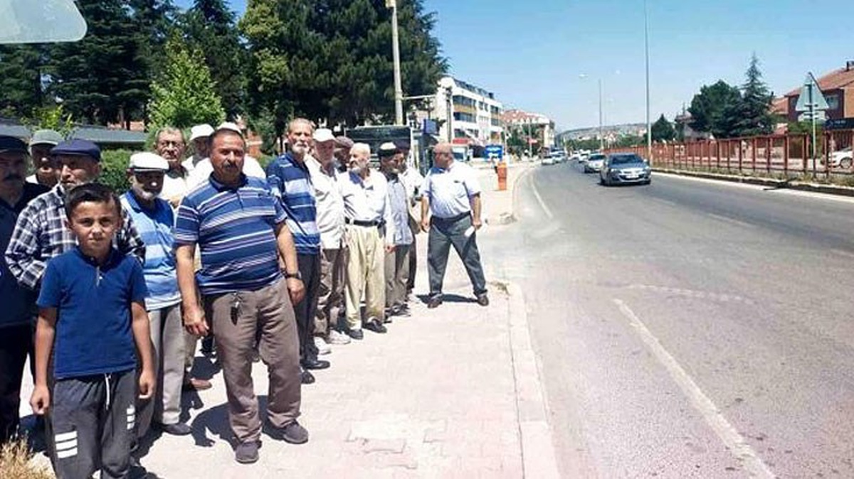 Orhangazi Mahallesi Sakinleri Üst veya Alt Geçit İstiyor