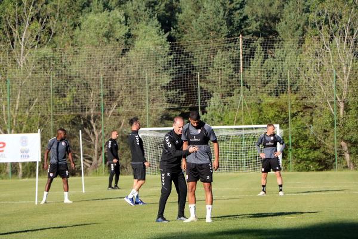 Samsunspor, Bolu\'da güç depoluyor