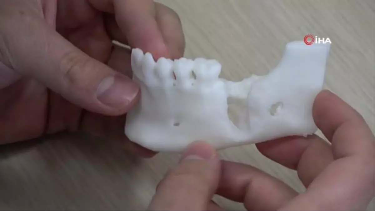 Sivaslı hasta, nadir yapılan uygulama ile sağlığına kavuştu