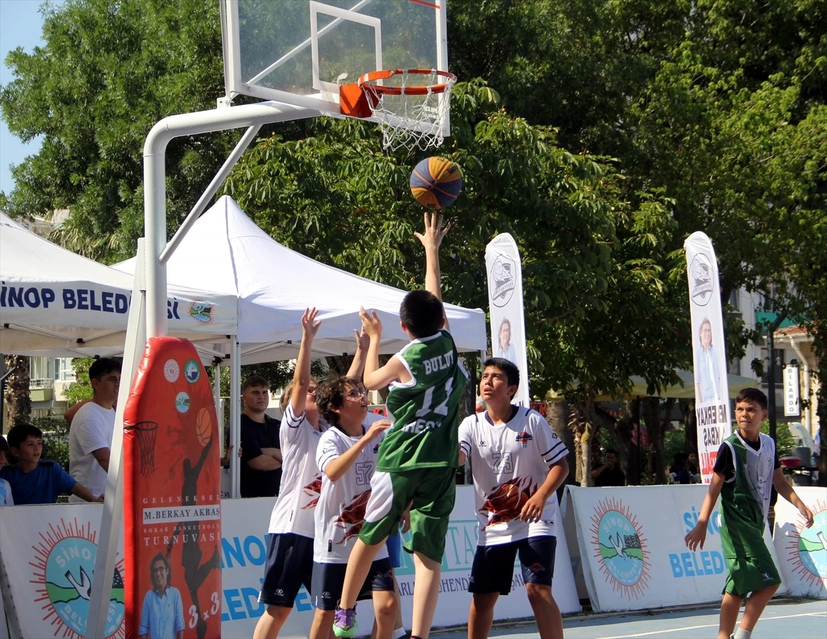Mustafa Berkay Akbaş Sokak Basketbolu Turnuvası Başladı