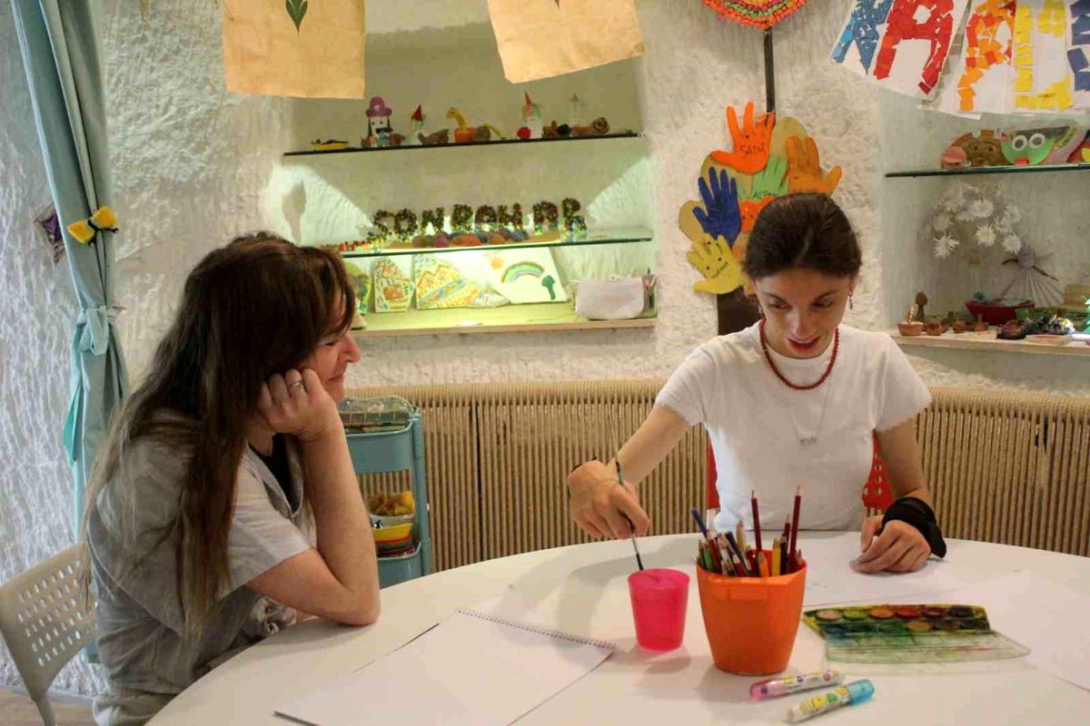 Serebral Palsi Hastası Öğretmen Kapadokya\'da Özel Eğitim Veriyor