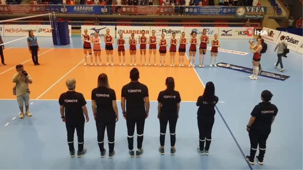 Türkiye Kadın Milli Takımı İtalya\'yı yenerek finale çıktı