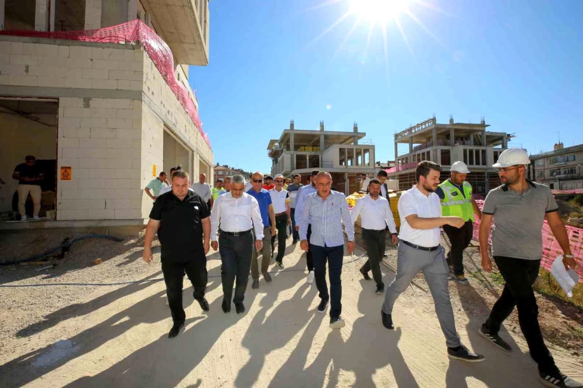 Meram Belediye Başkanı Mustafa Kavuş, Yatırımları İnceledi