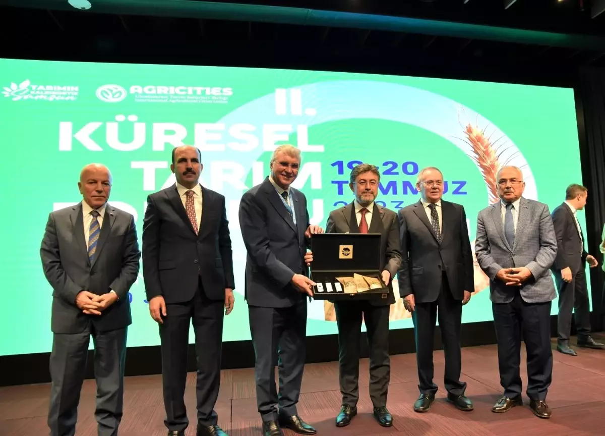 Samsun\'da Agricities 2023 Yönetim Kurulu Toplantısı ve 2. Küresel Tarım Forumu Düzenlendi