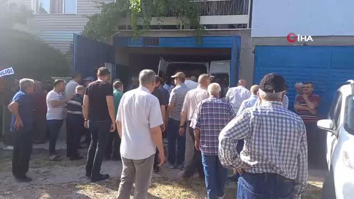 Buzulda kaybolan Hakime Koç'un cenazesi memleketi Kütahya'da toprağa verildi