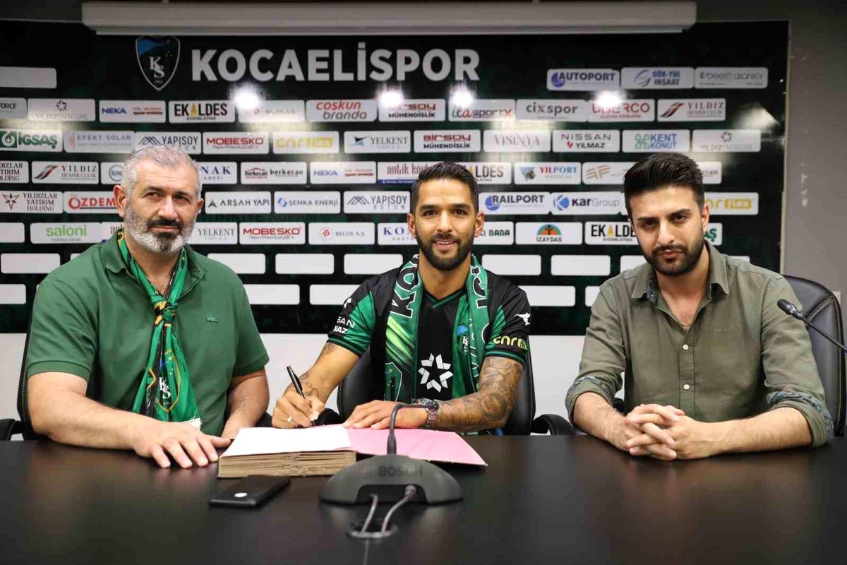 Kocaelispor, Daniel Candeias\'ı kadrosuna kattı