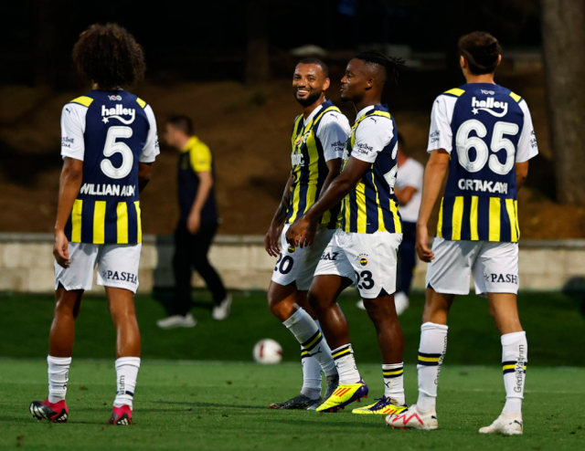 Dzeko, double yapı! Fenerbahçe, hazırlık maçındaki rakibini farka boğdu