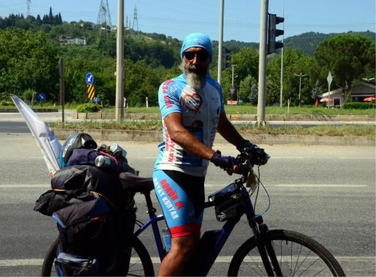 Beyin Tümörü Kaybeden Baba, Bisiklet Turuyla Farkındalık Yaratıyor