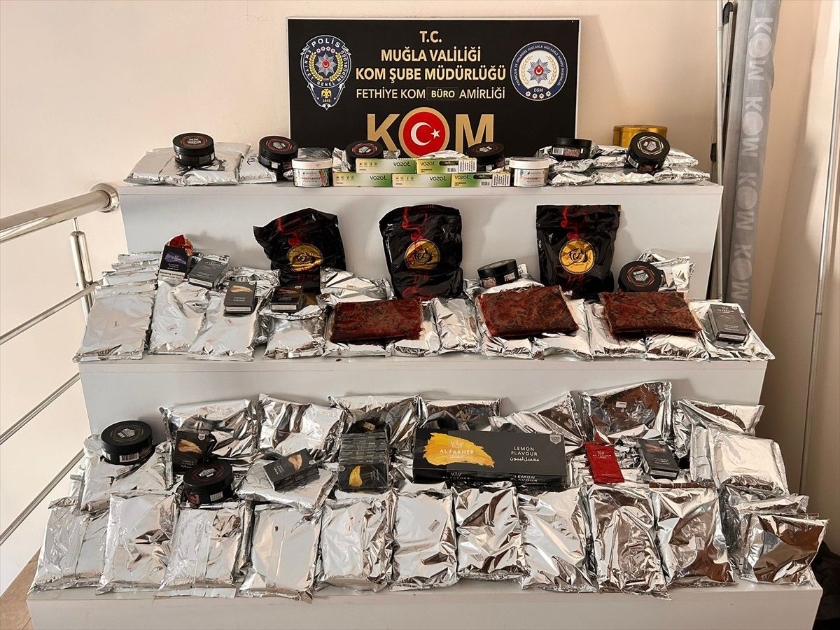 Fethiye\'de 45 Kilogram Kaçak Nargile Tütünü Ele Geçirildi