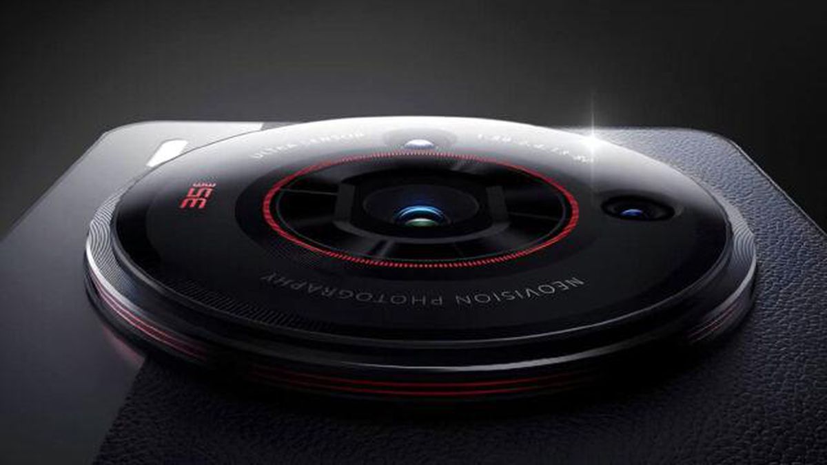 ZTE, Nubia Z50S Pro Modelini Tanıttı