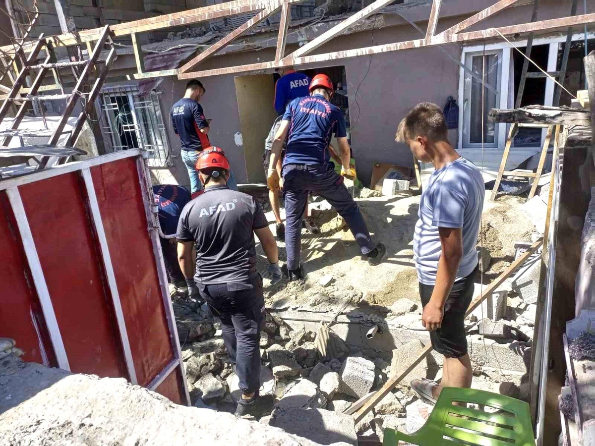 Kahramanmaraş\'ta İnşaat Halindeki Evde Göçük: 1 Ölü, 2 Yaralı